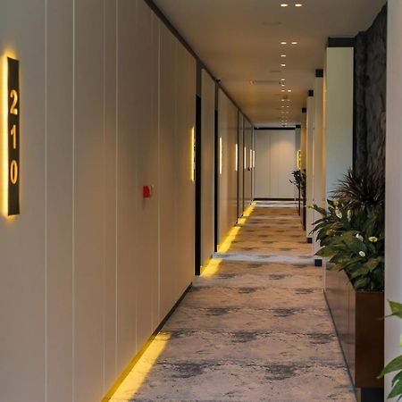 Nassau Hotel Dhermi Exterior photo
