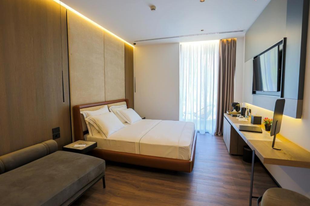 Nassau Hotel Dhermi Exterior photo