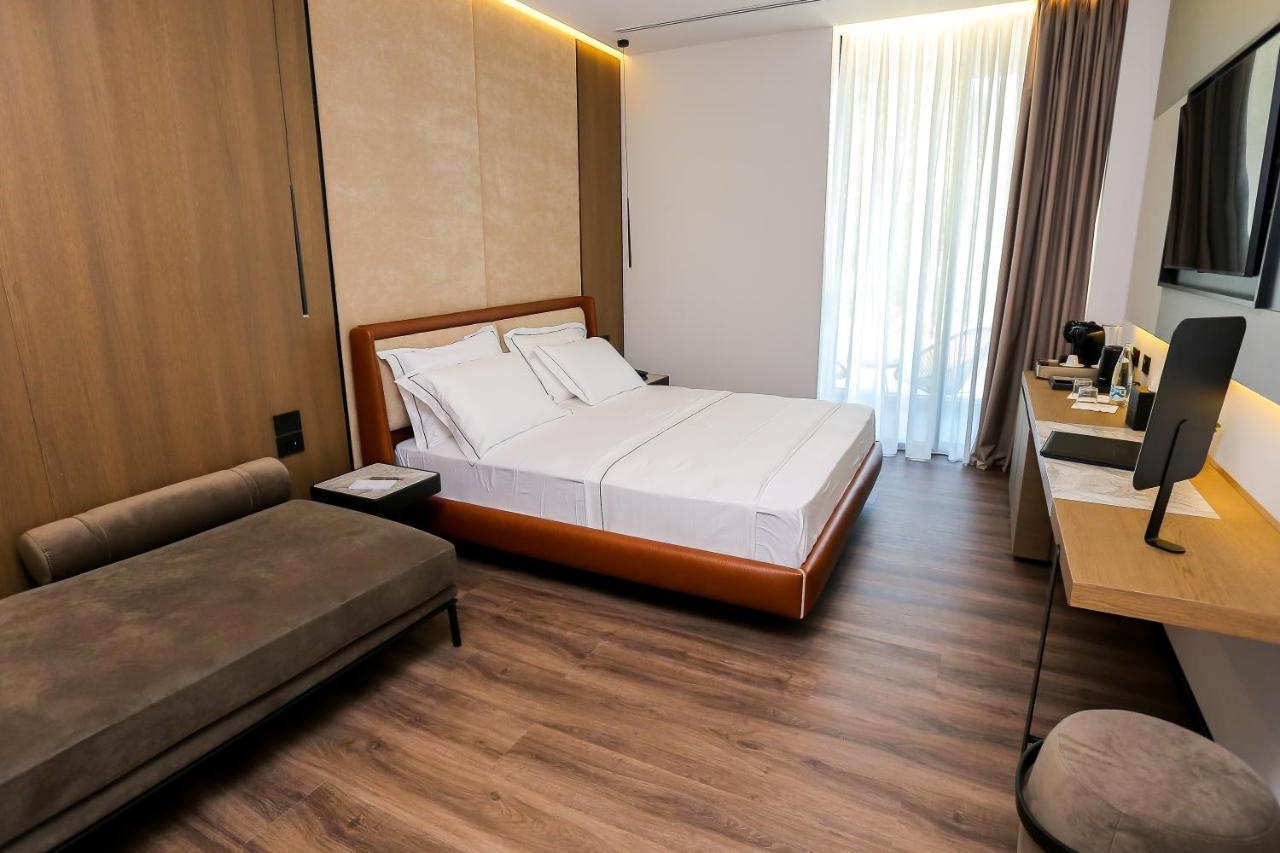 Nassau Hotel Dhermi Exterior photo